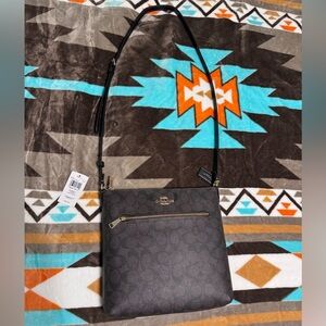NWT coach large crossbody purse